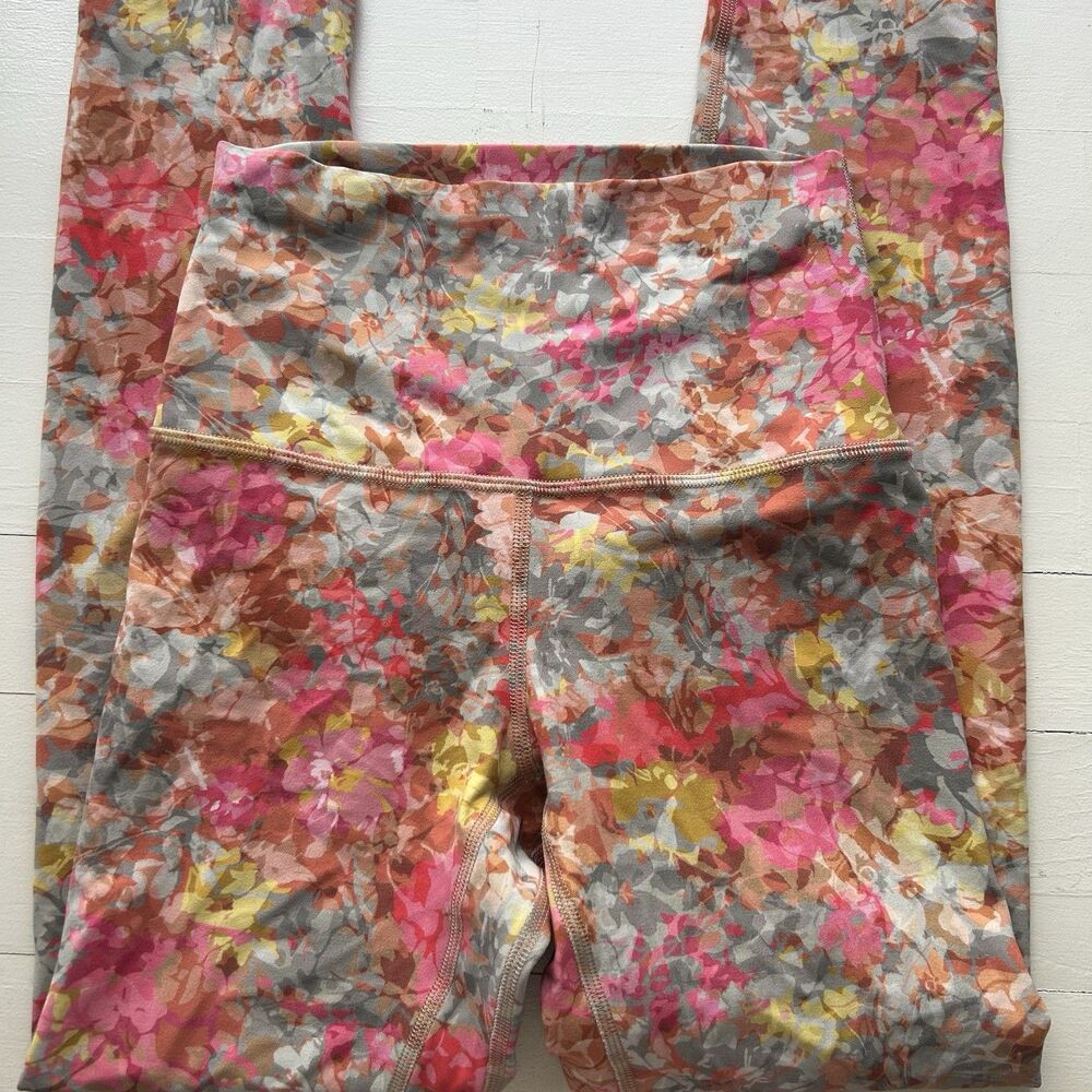 LULULEMON Align High Rise Size 2, Inflorescence Floral Multi Color - Picture 4 of 6